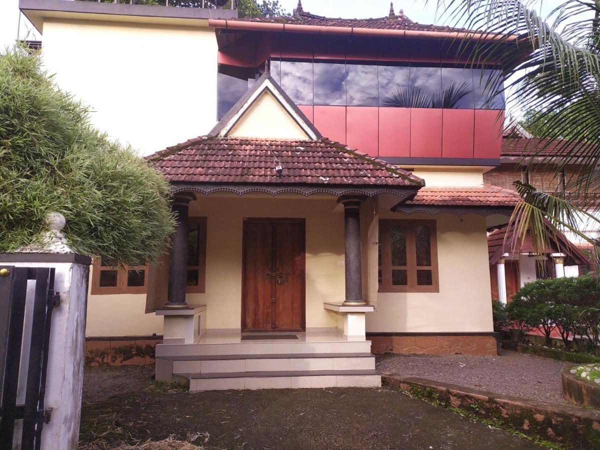Aranmula Swasthi Griha 빌라 외부 사진