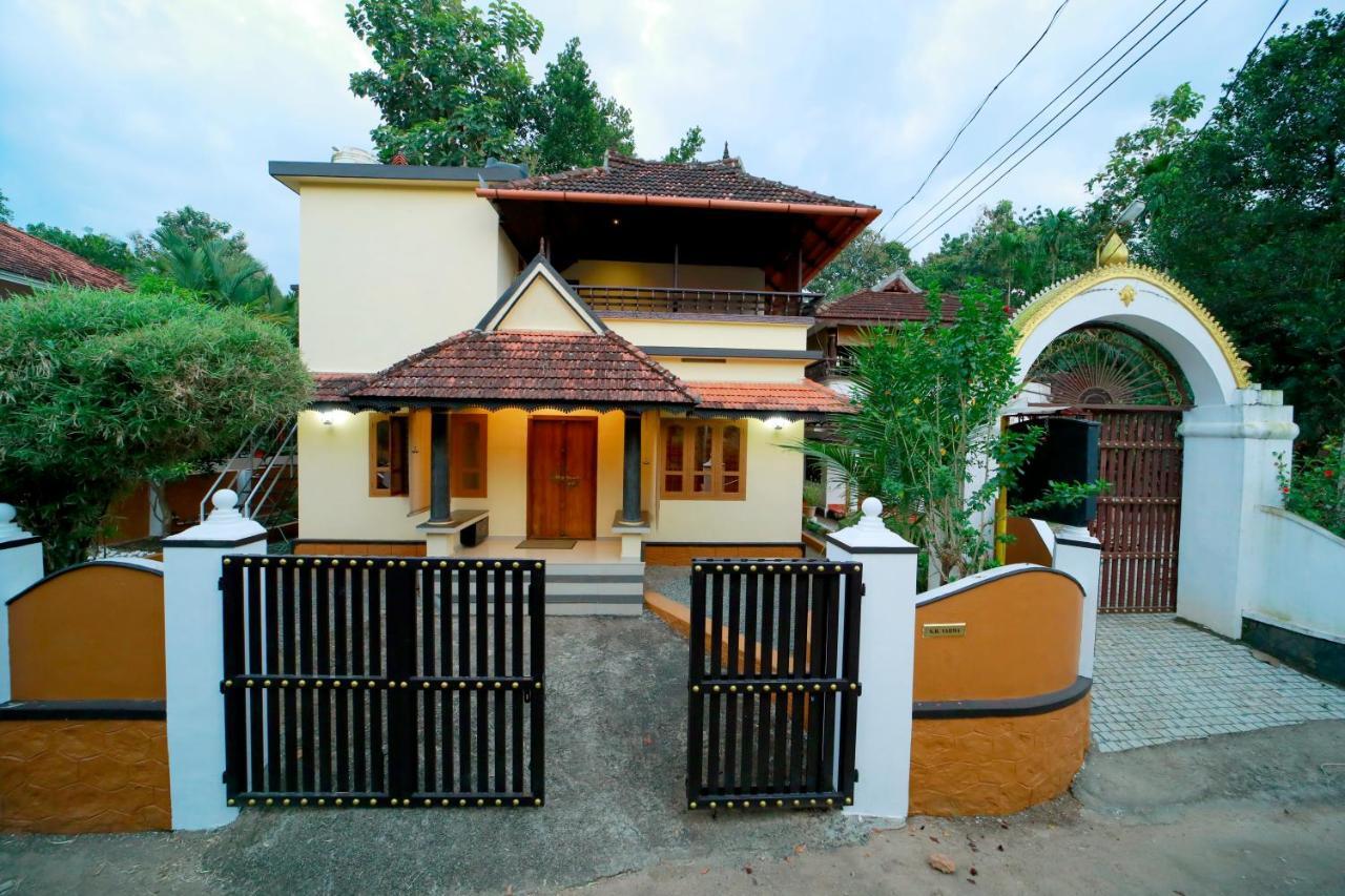 Aranmula Swasthi Griha 빌라 외부 사진